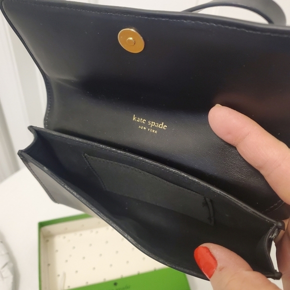 Kate Spade Cambodia Black Leather Beltbag, Retail $108, Classic - Picture 4 of 12